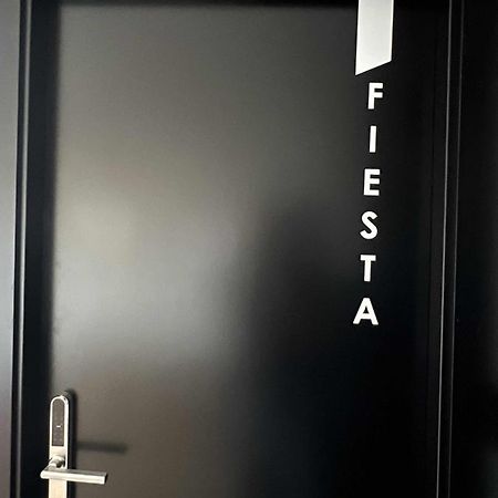 Ferienwohnung Fiesta Cama Individual Modern & Luxury Málaga Exterior foto